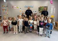 Policjanci w przedszkolu